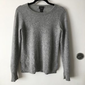 Halogen 100% Cashmere Sweater